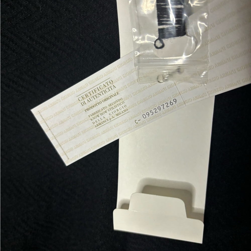 Armani collezioni 100% cashmere men’s shirt - Picture 4 of 9